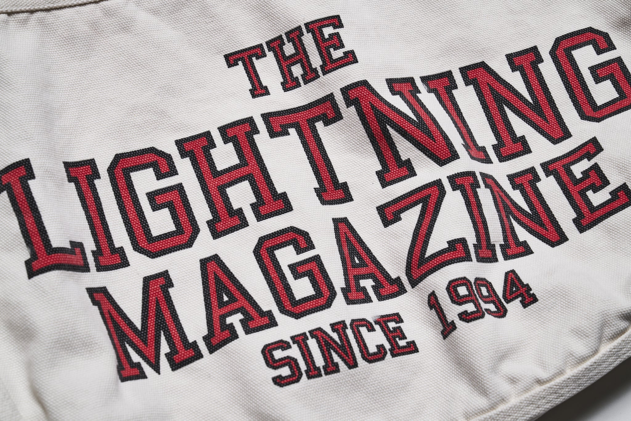 Lightning Newspaper Bag Two-Tone – World Club Lightning