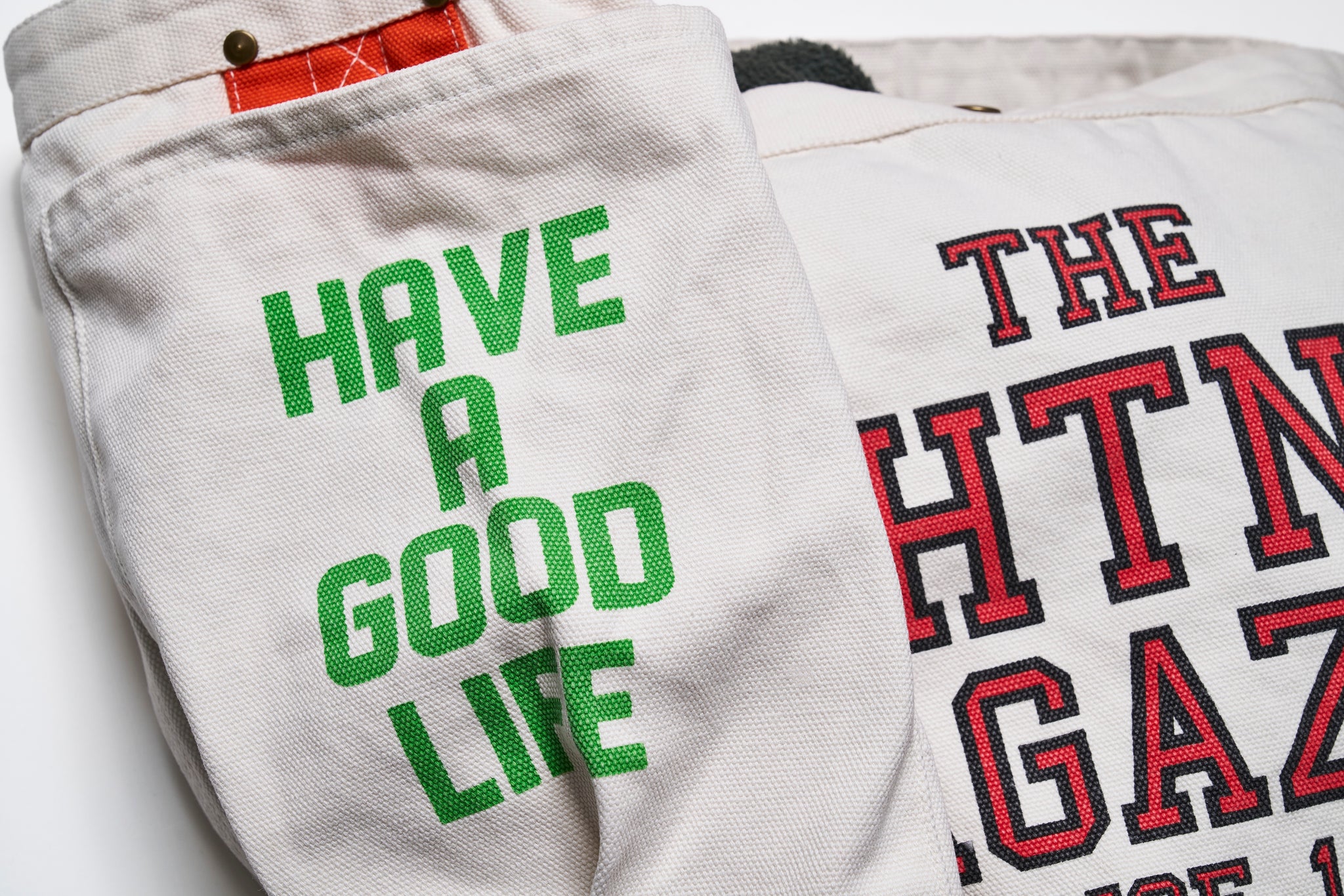 Lightning Newspaper Bag Two-Tone – World Club Lightning